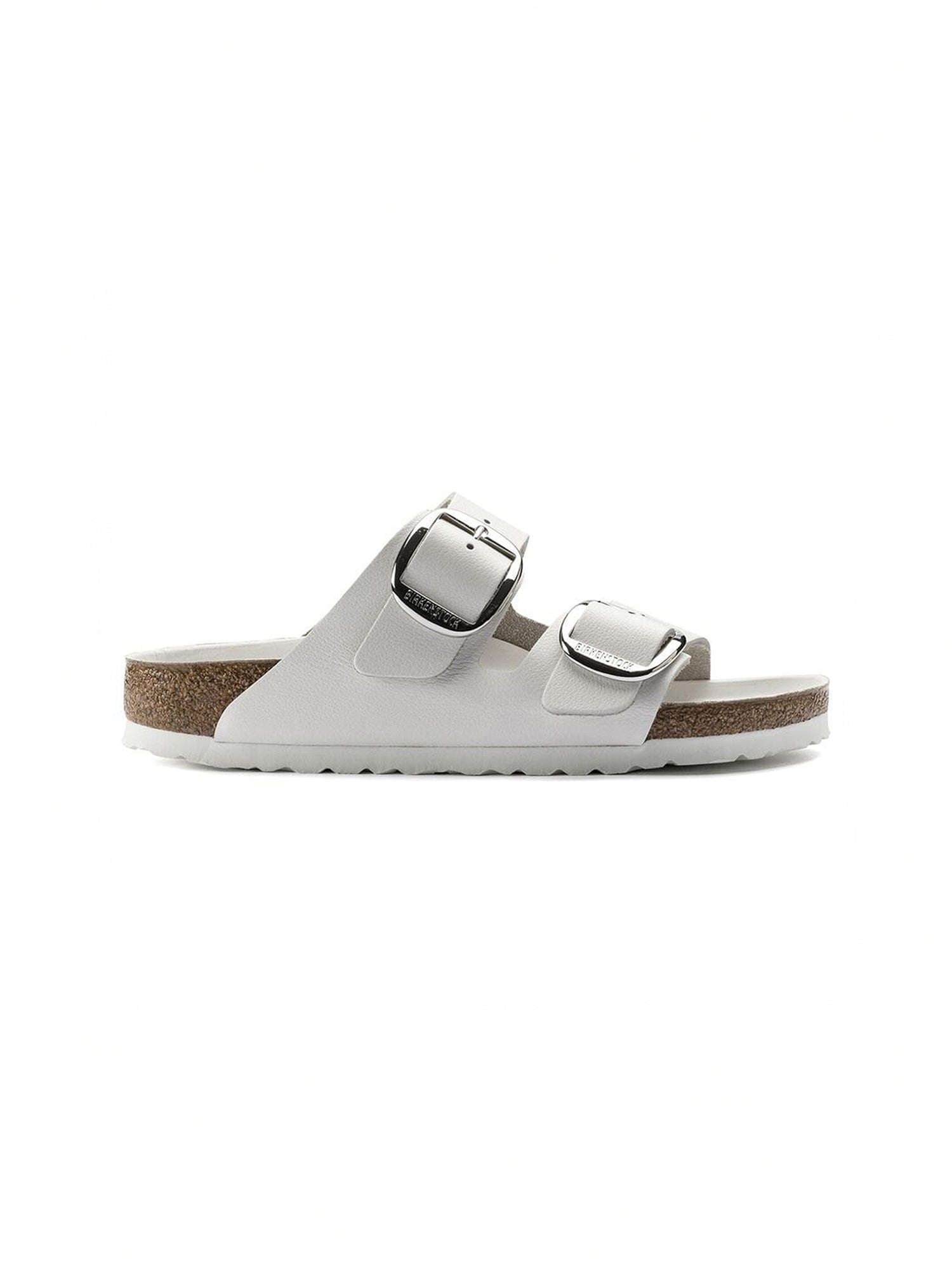 color:white