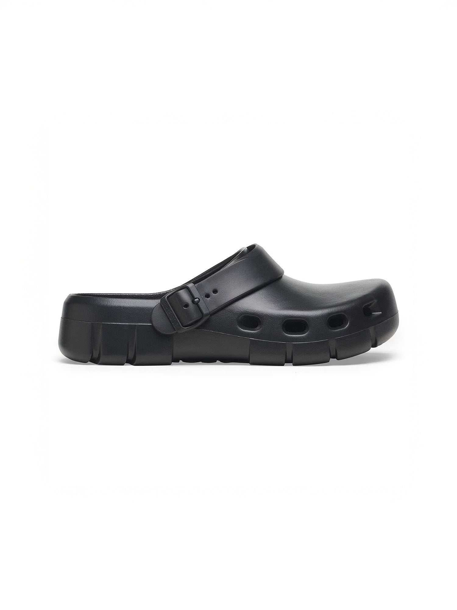 color:black