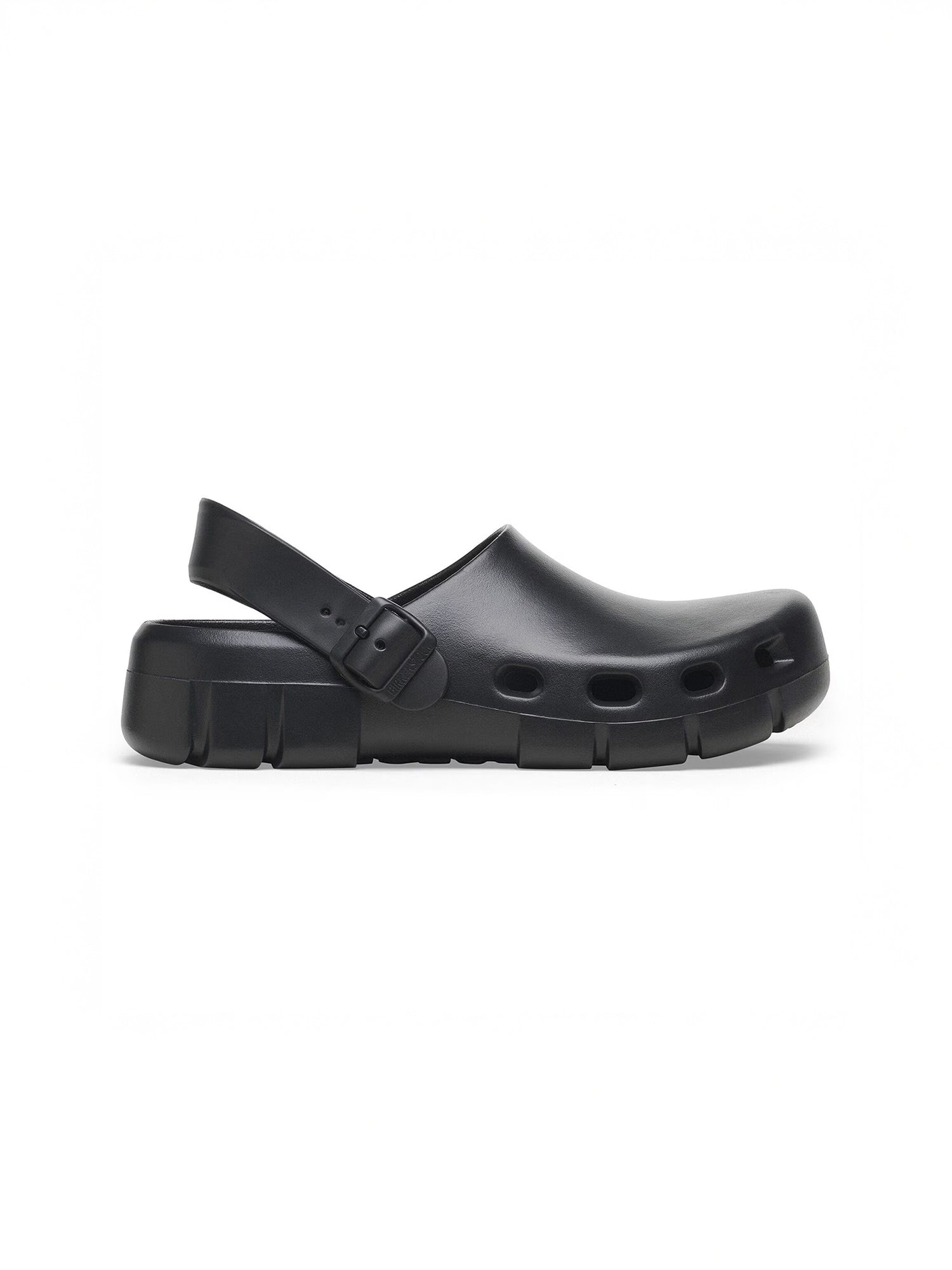color:black