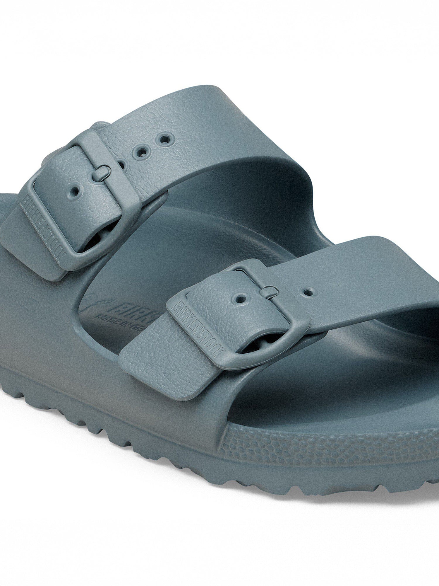 color:basalt gray