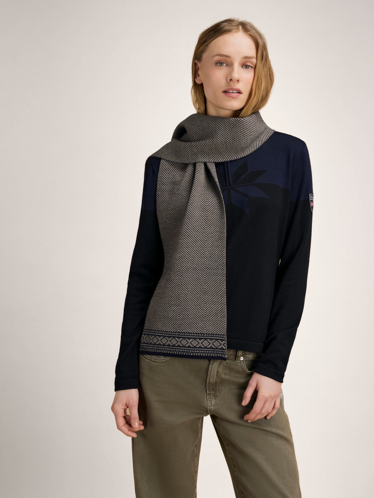 Cortina Scarf product image