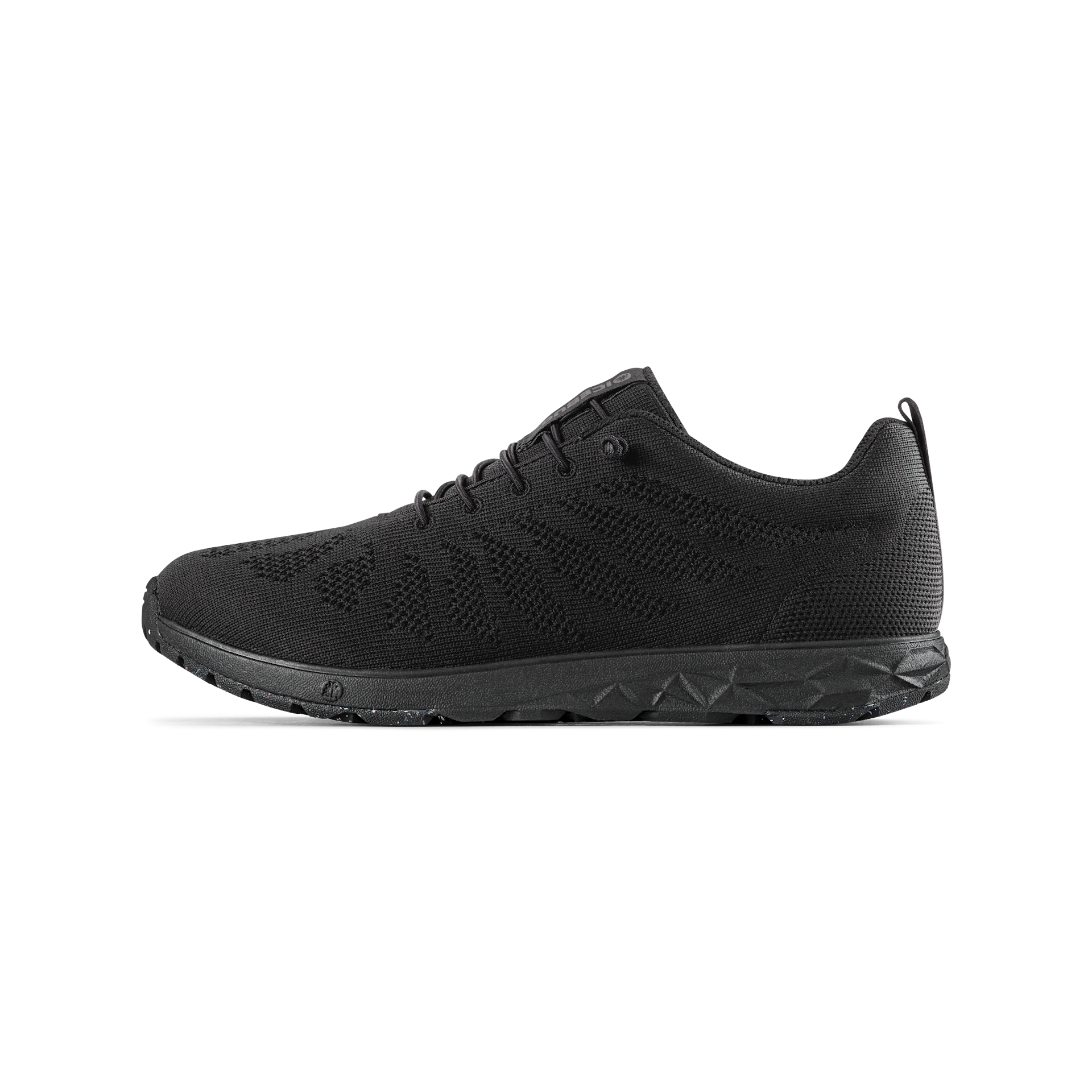 1268_cd34315051-f0235012_eli_rb9x_trueblack_1-original.png