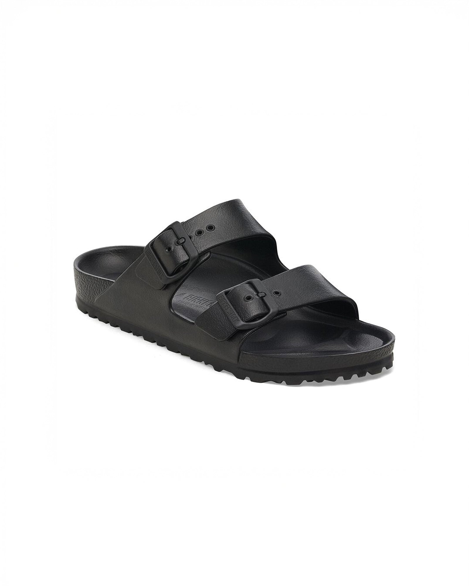 color:black