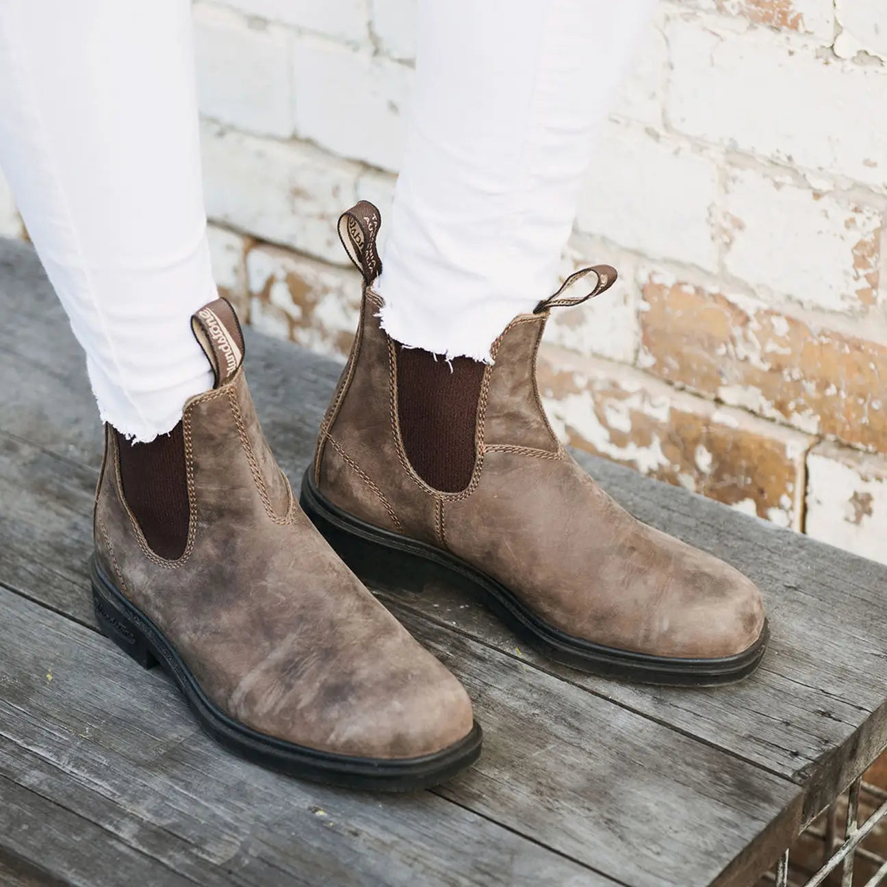 1306 Dress Boots