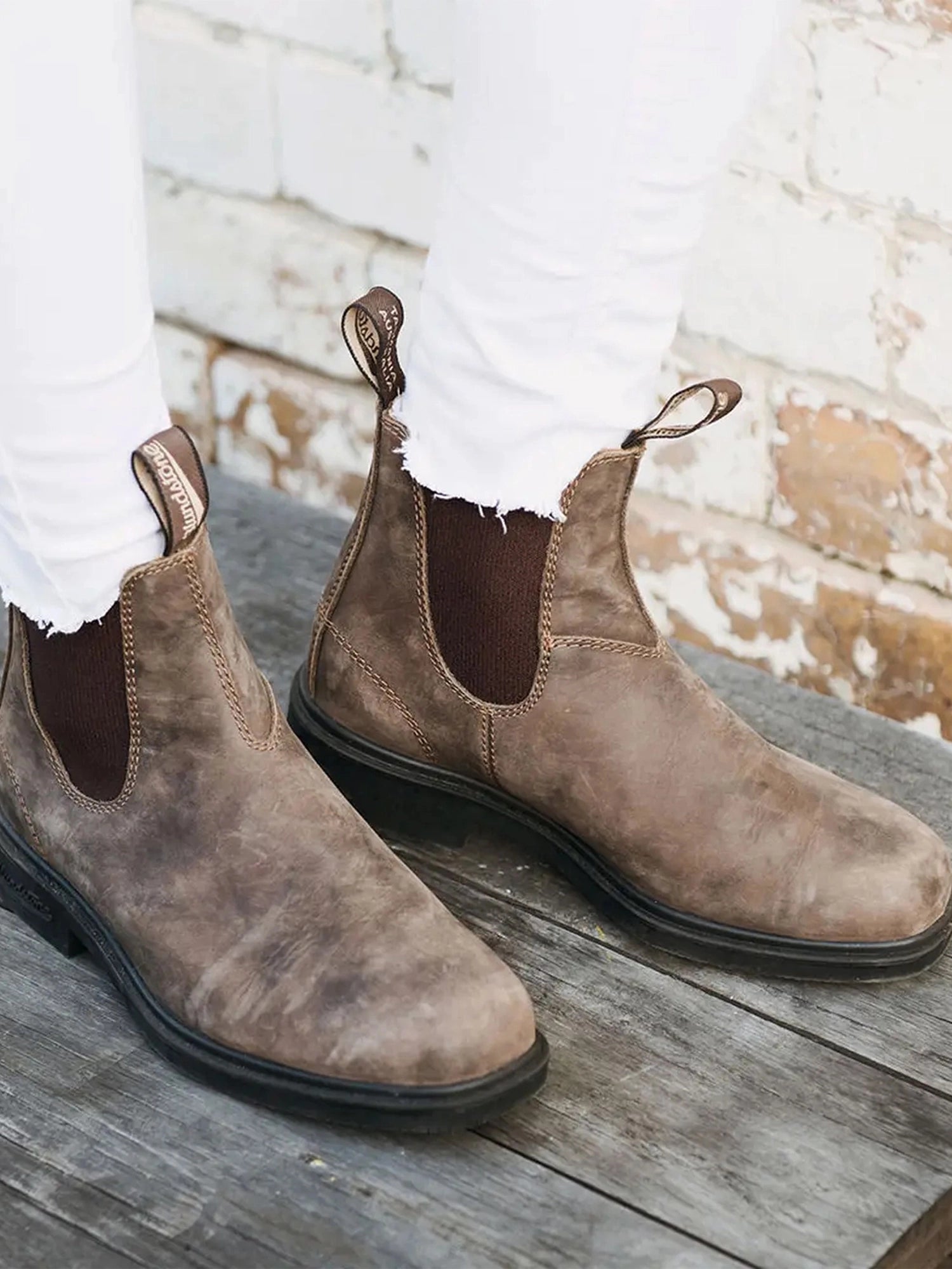 color:rustic brown