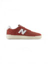color:burgundy