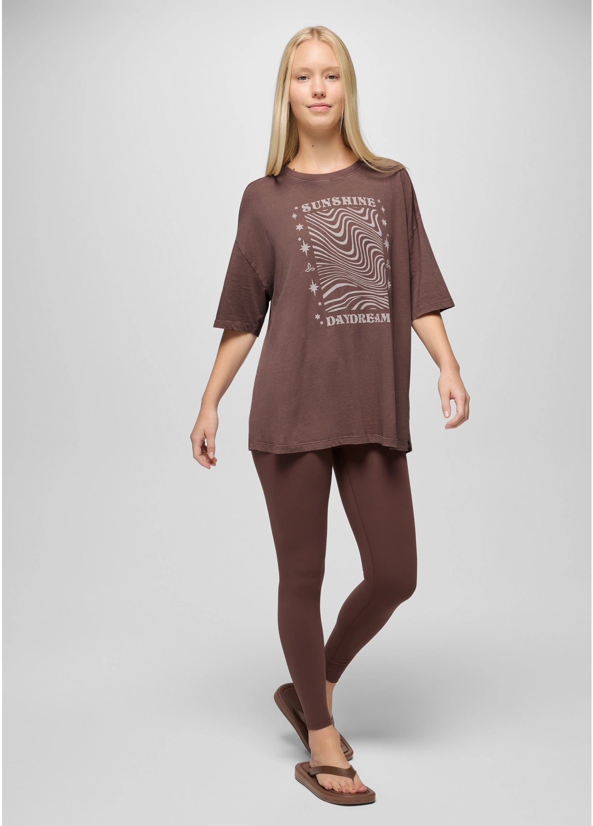 Women's Everyday Graphic Oversized Tee