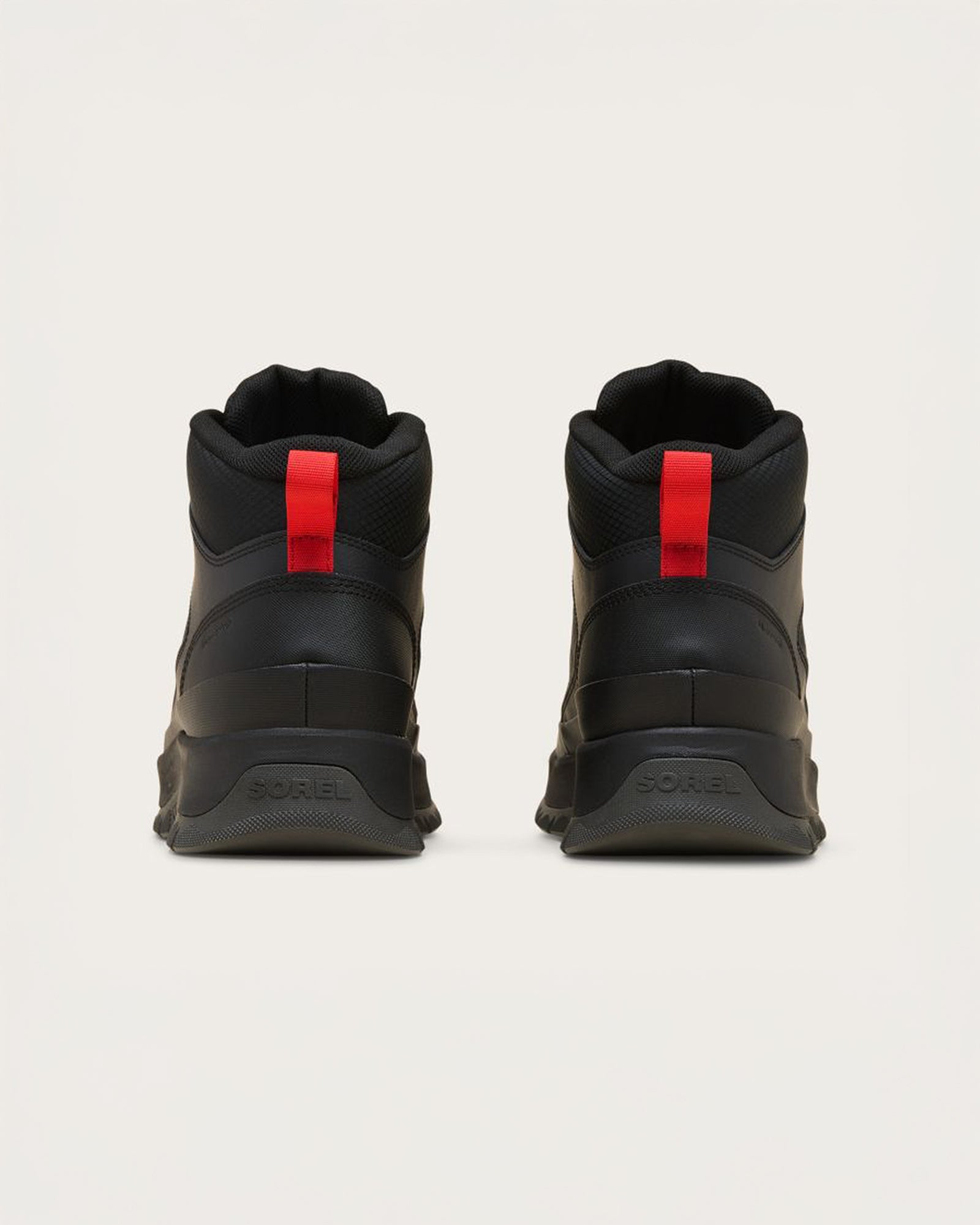 color:black