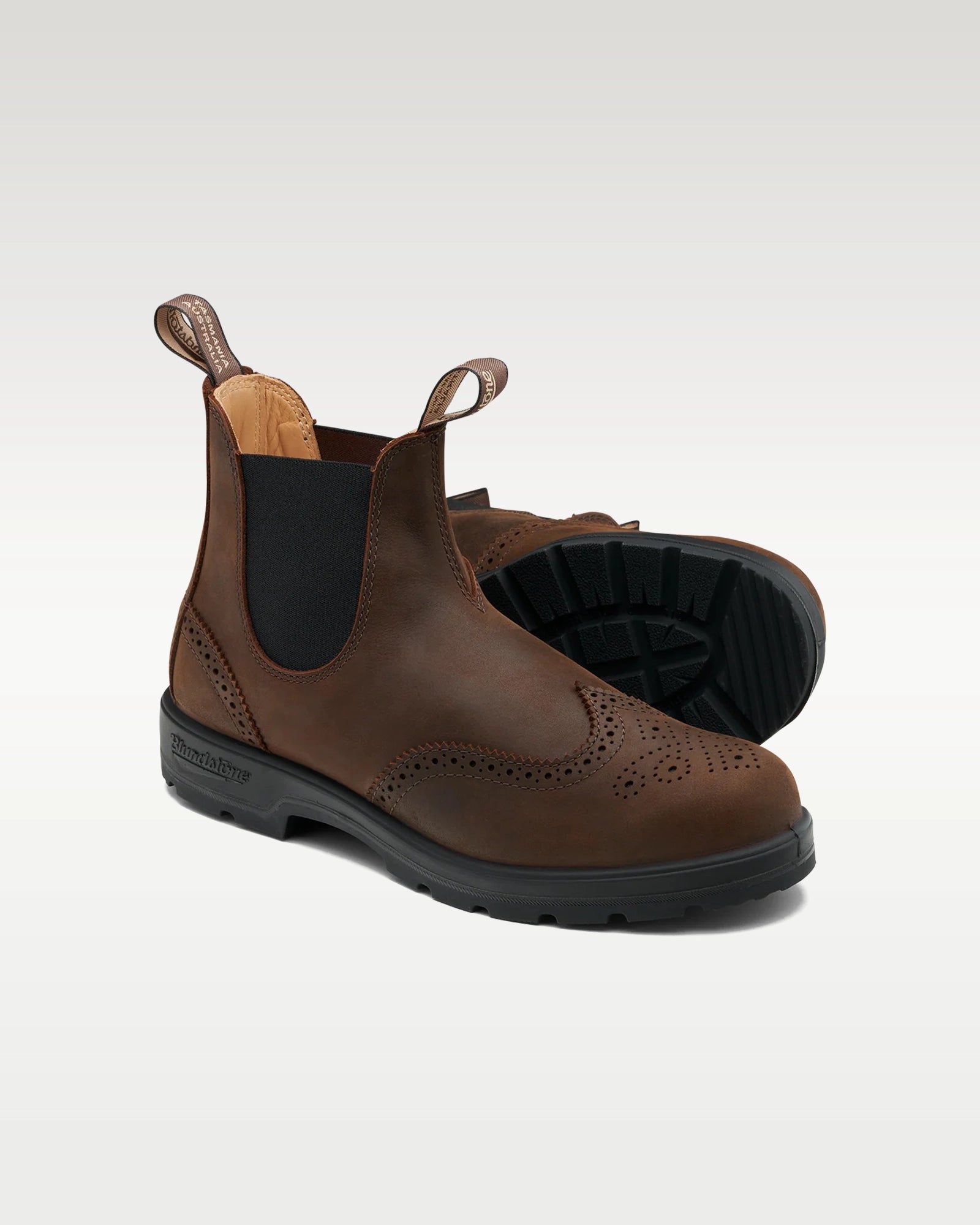 color:antique brown brogue