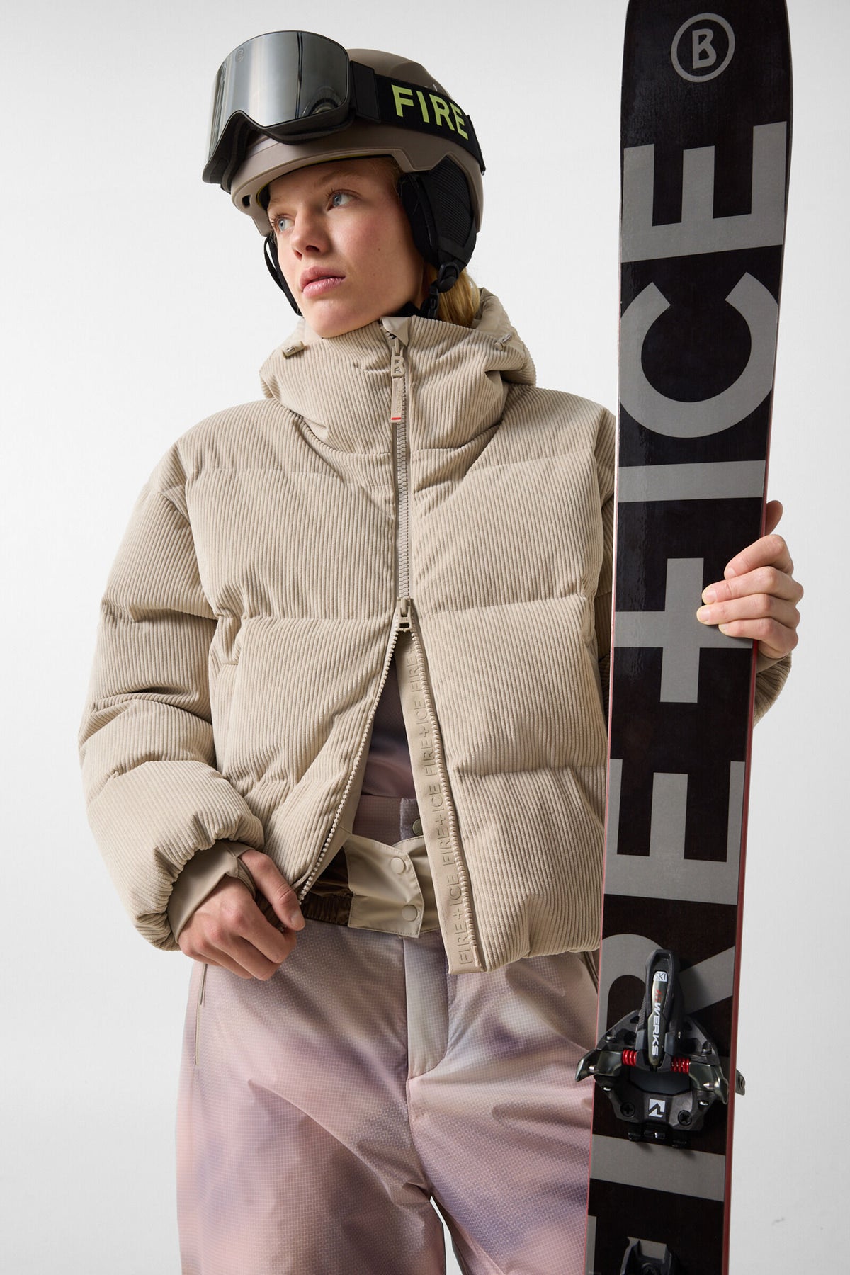 Women’s Neila Corduroy Ski Jacket product image