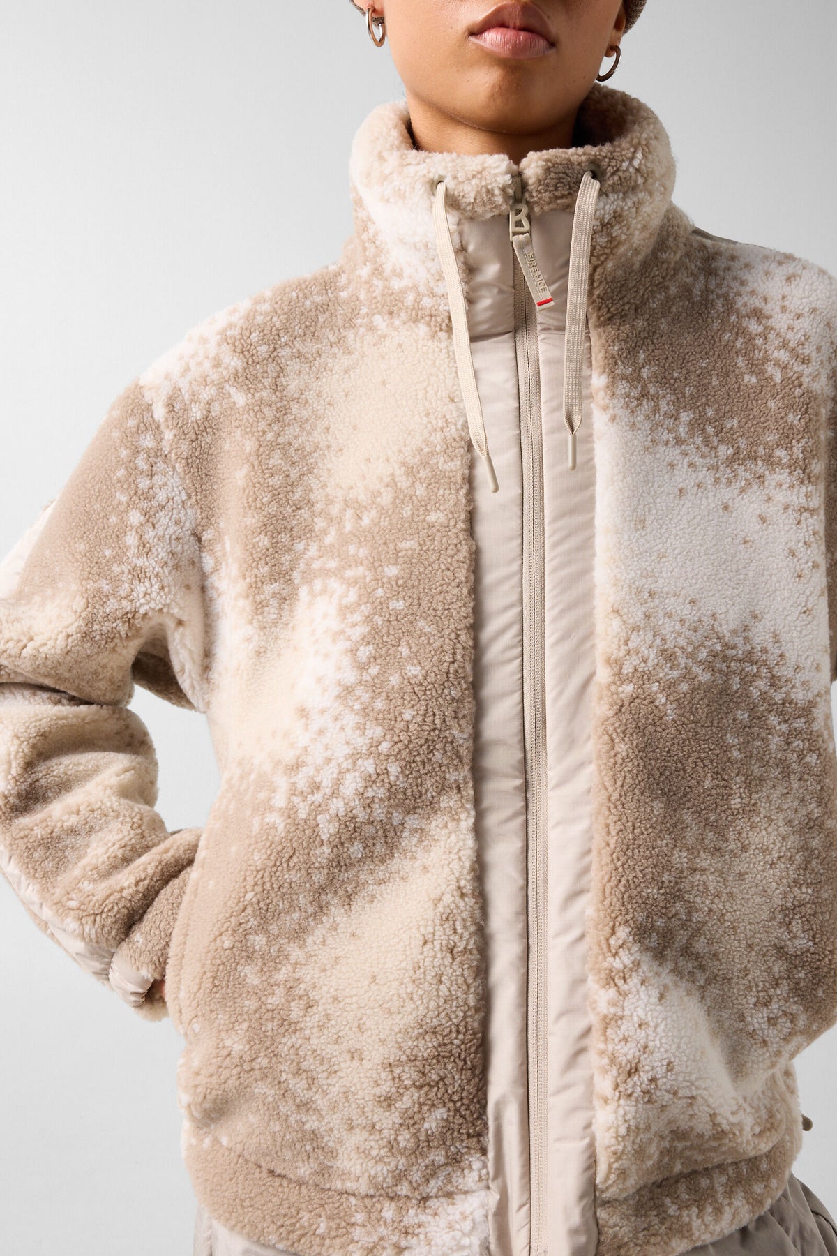 Women’s Ninetta Mid-Layer Teddy Jacket product image
