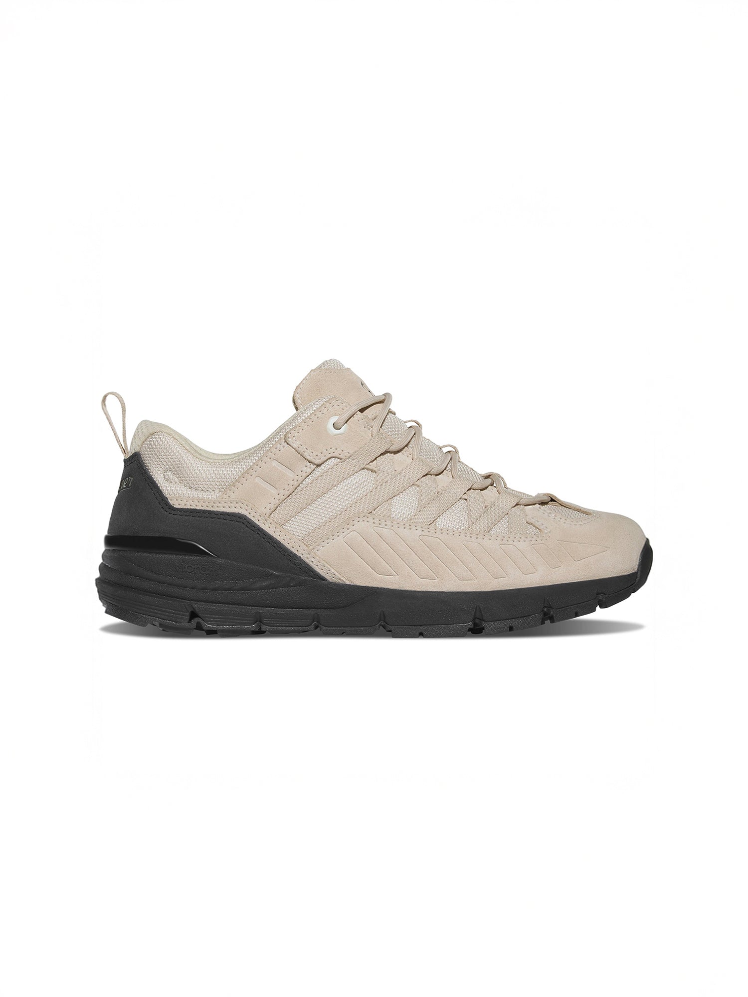 color:lily black