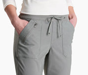 Women's Trekr Pull-On Kapri Pant