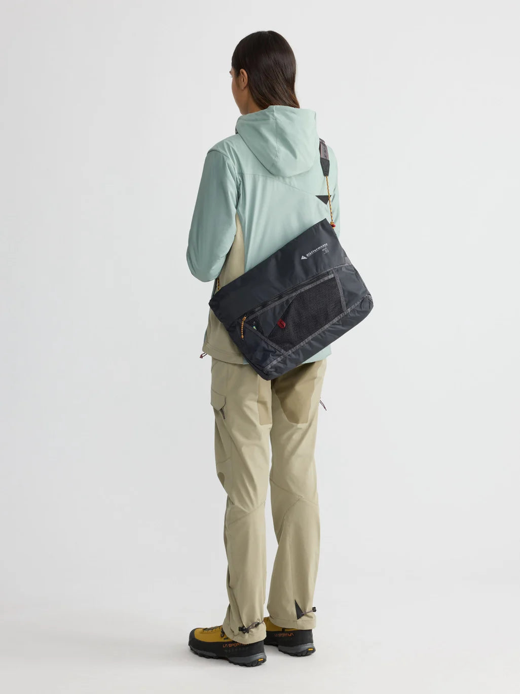 Grid Messenger Bag 8L