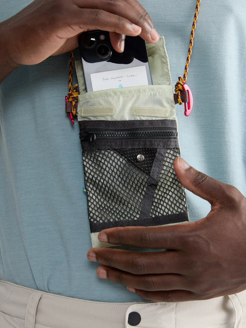 Algir Lanyard Pocket