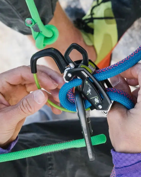 Giga Jul Belay Device