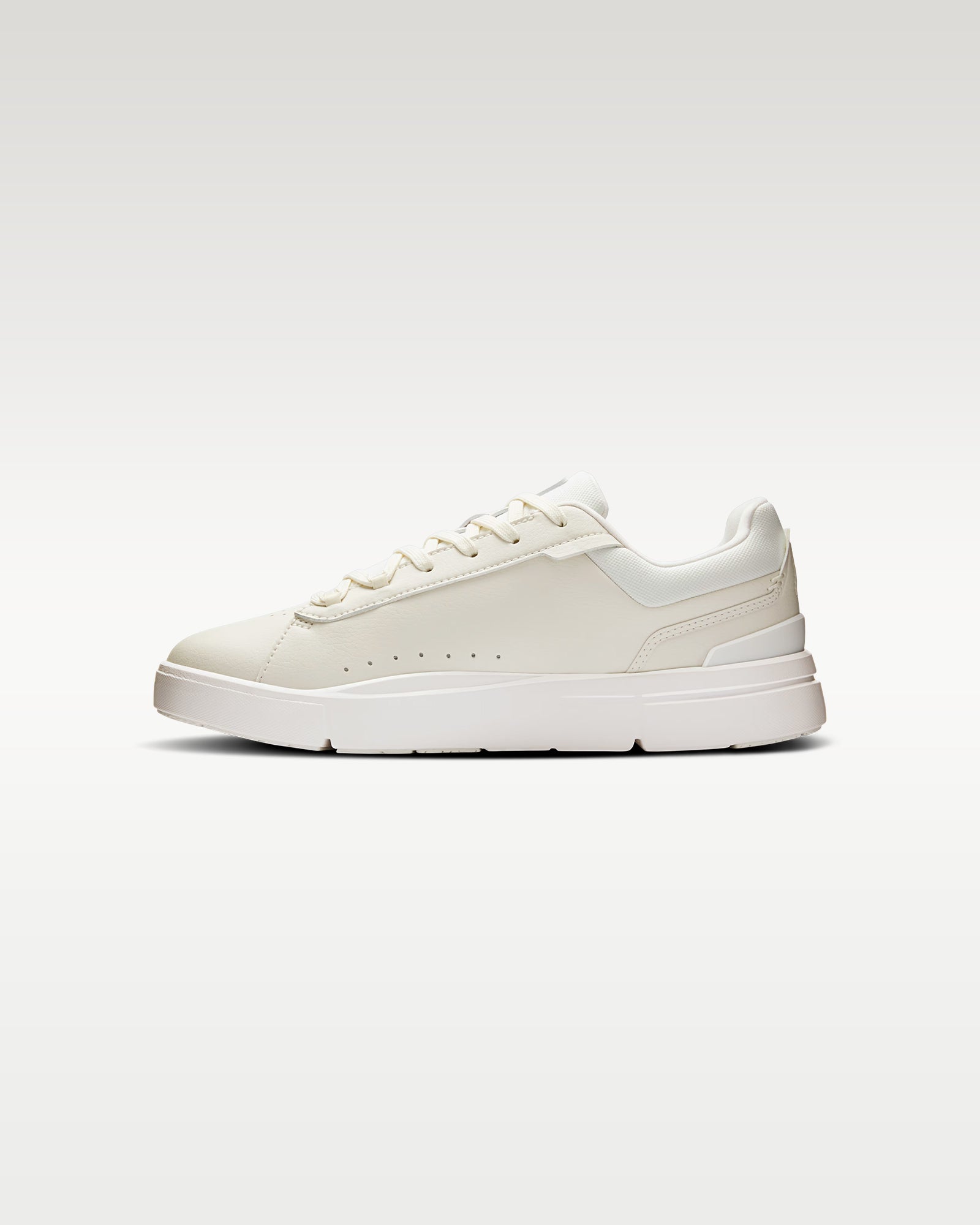 color:ivory / ivory