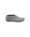 color:grey