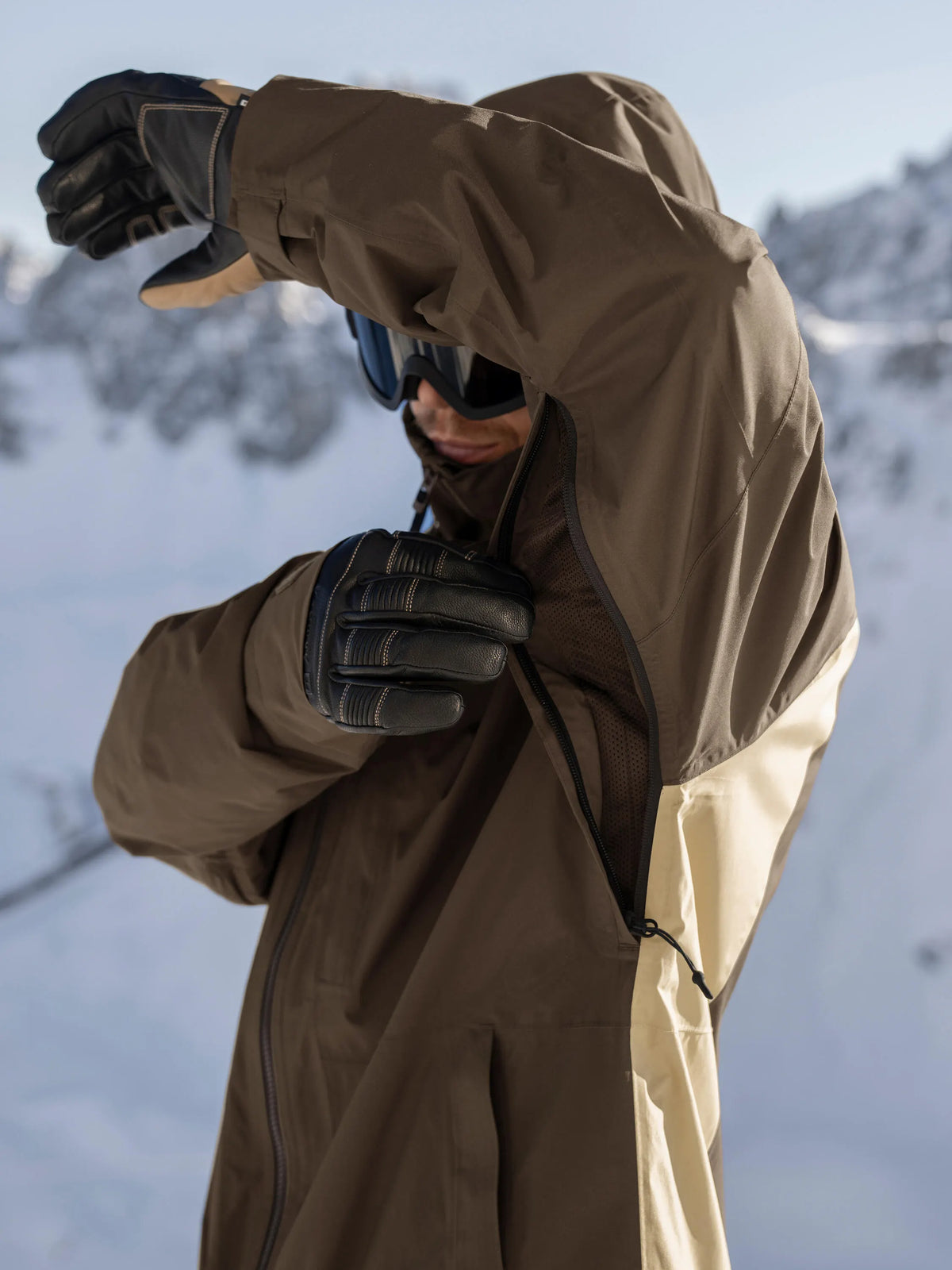 Men’s Atlantis 2L Gore-Tex Jacket product image