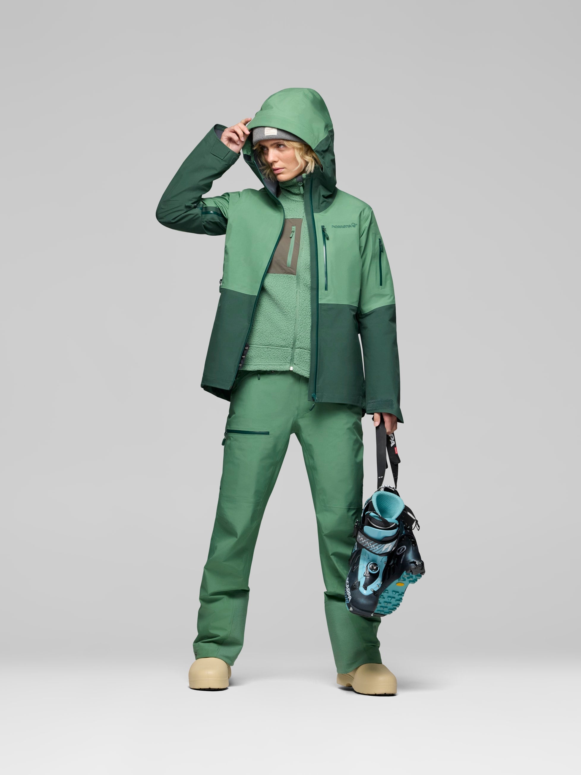 Women's Lofoten Gore-Tex Pants