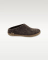 color:brown