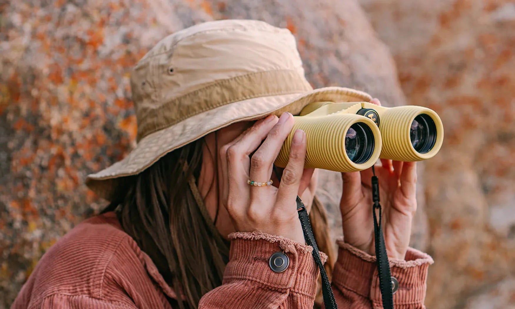 Field Issue 8x32 Binoculars