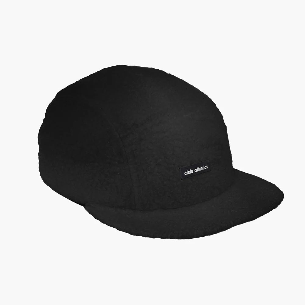 CLGCSHUI-BK001_GOCapSherpa-UltraIconic-Shadowcast_2024_D4_FRNTL.webp