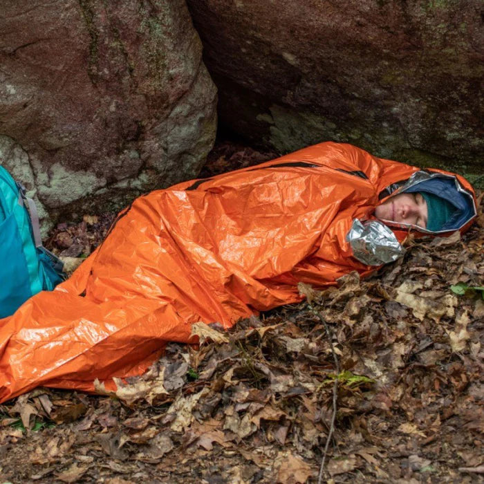 Emergency Bivvy w/ Rescue Whistle