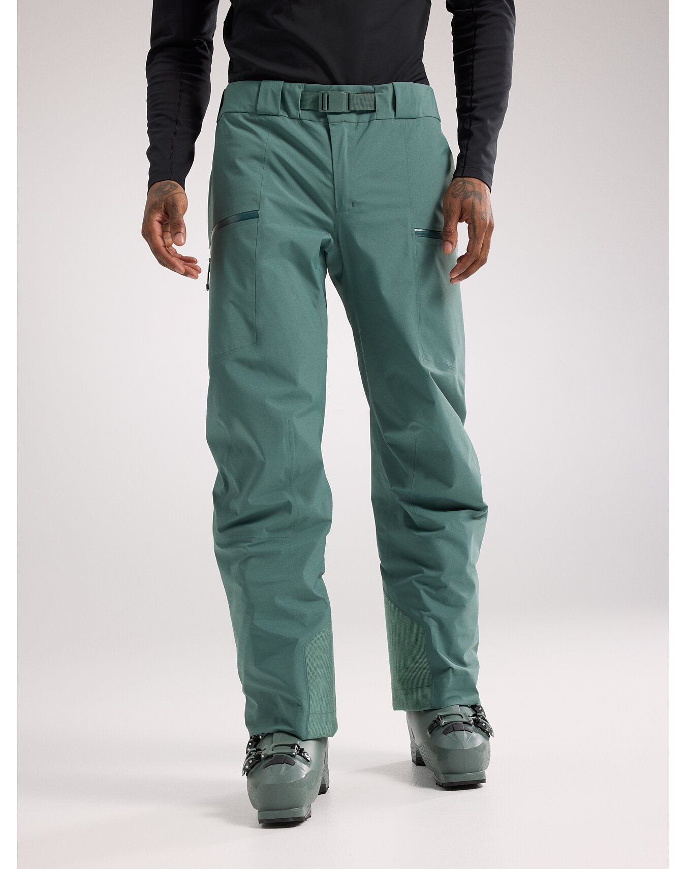 Essentials Men's Waterproof Insulated Ski Pant, Black, Medium :  : Clothing, Shoes & Accessories