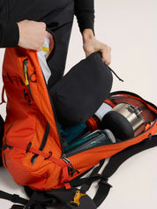 Men's Rush Insulated Jacket (Past Season)