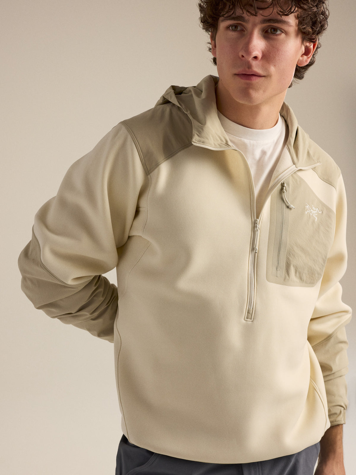 Men’s Konseal Pullover Hoody product image