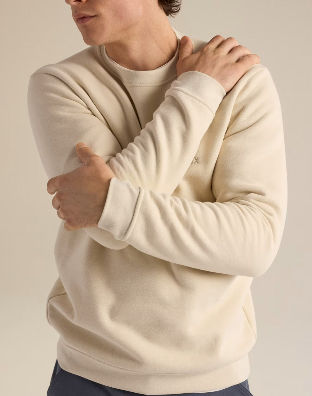 Men's Emblem Fleece Crew Neck Pullover