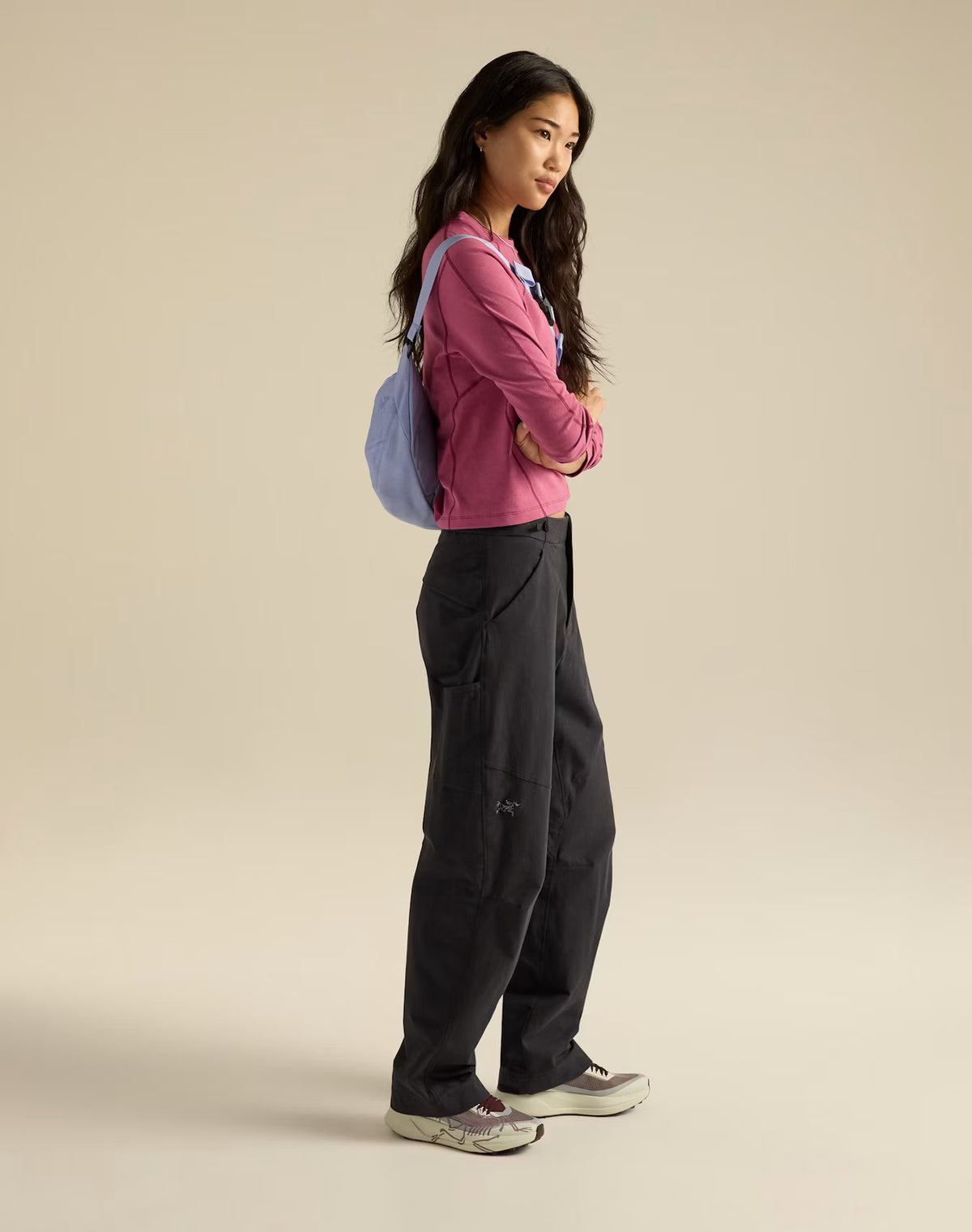 Axios 4 Crossbody