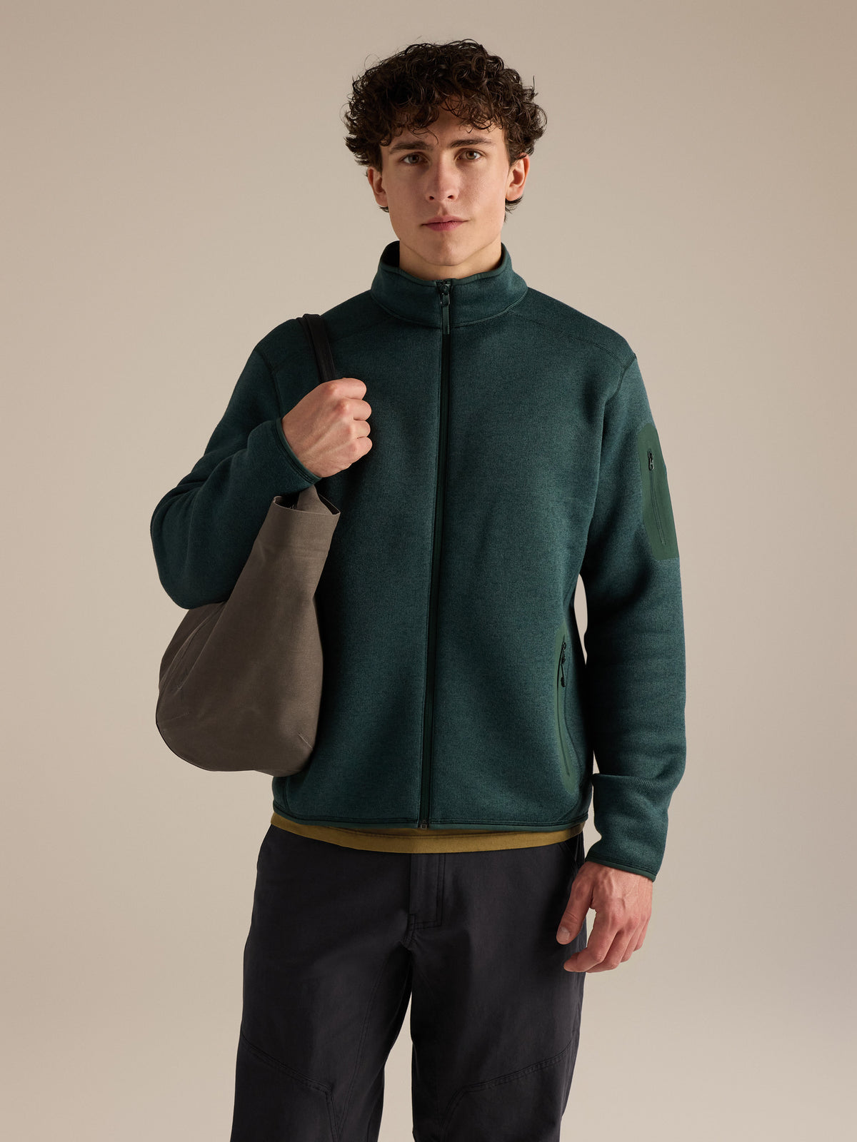Carrier 35 Weekender product image