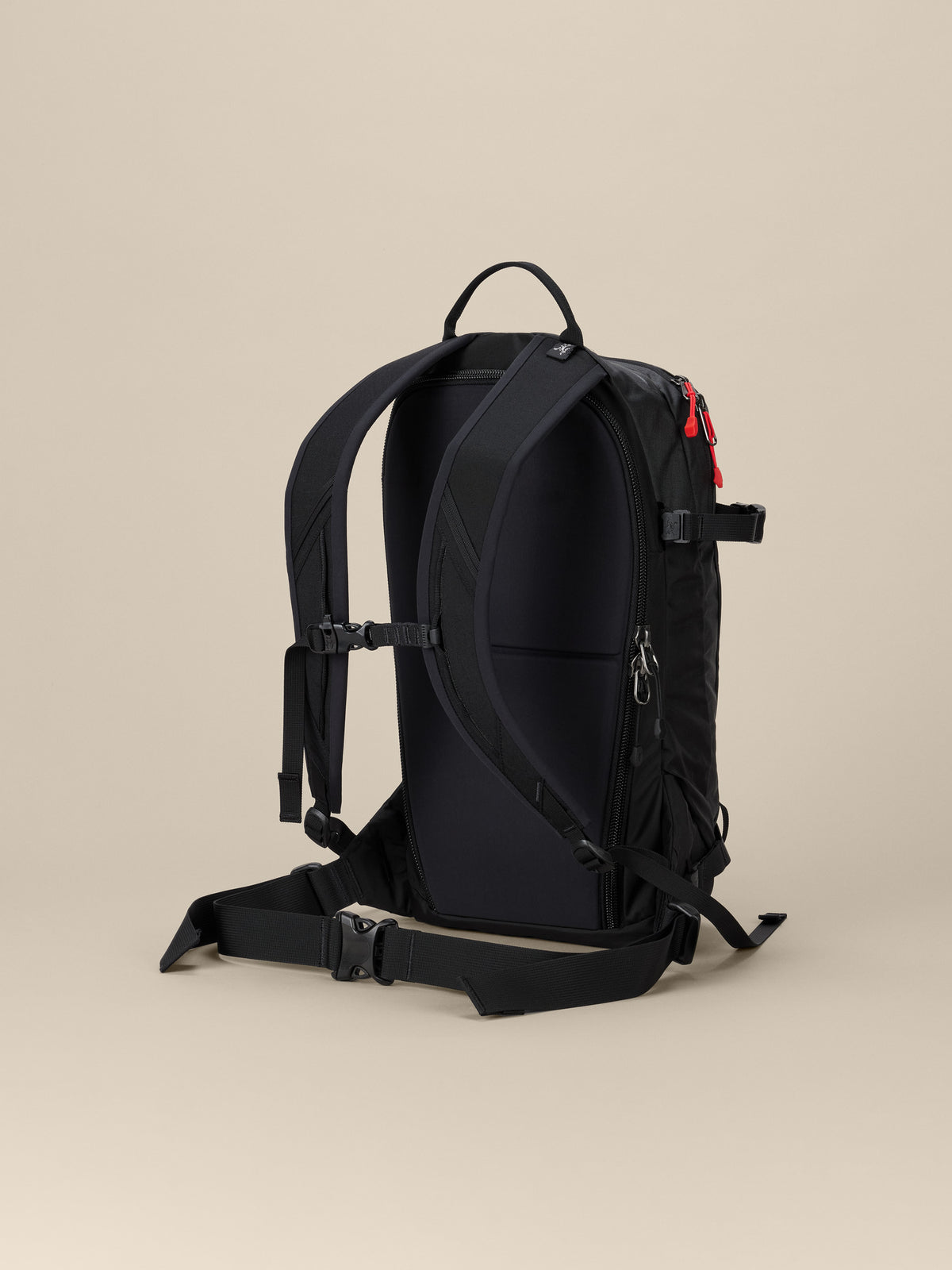 Quintic 16 Backpack product image