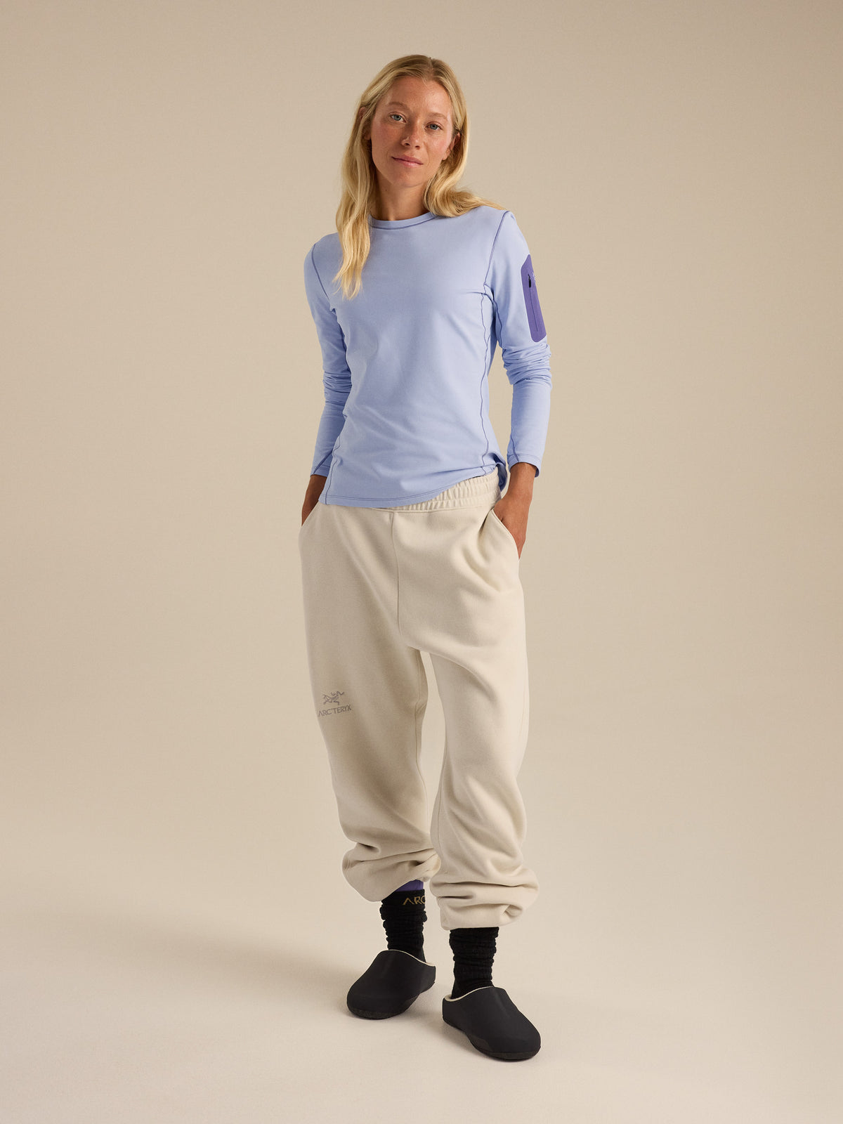 Women’s Rho Crew Neck LS product image