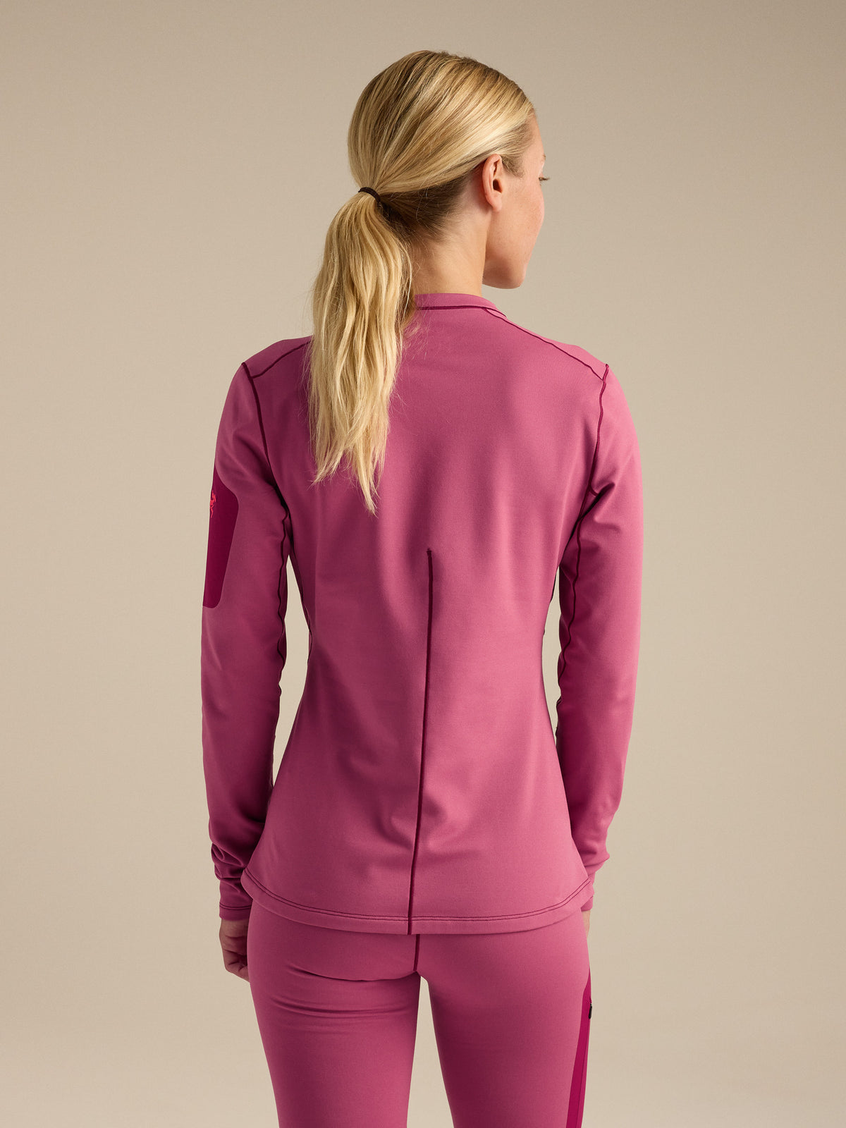 Women’s Rho Crew Neck LS product image