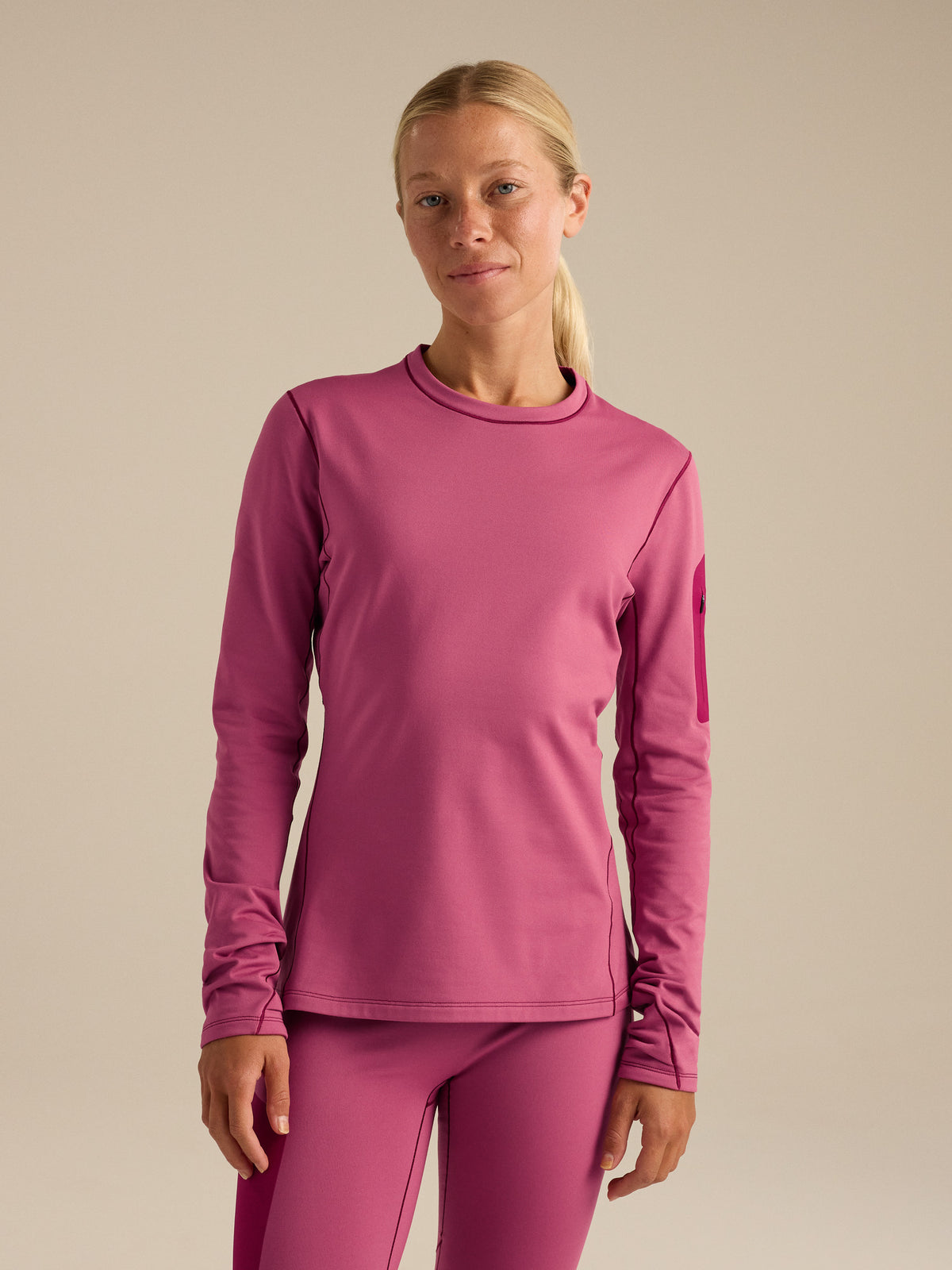 Women’s Rho Crew Neck LS product image