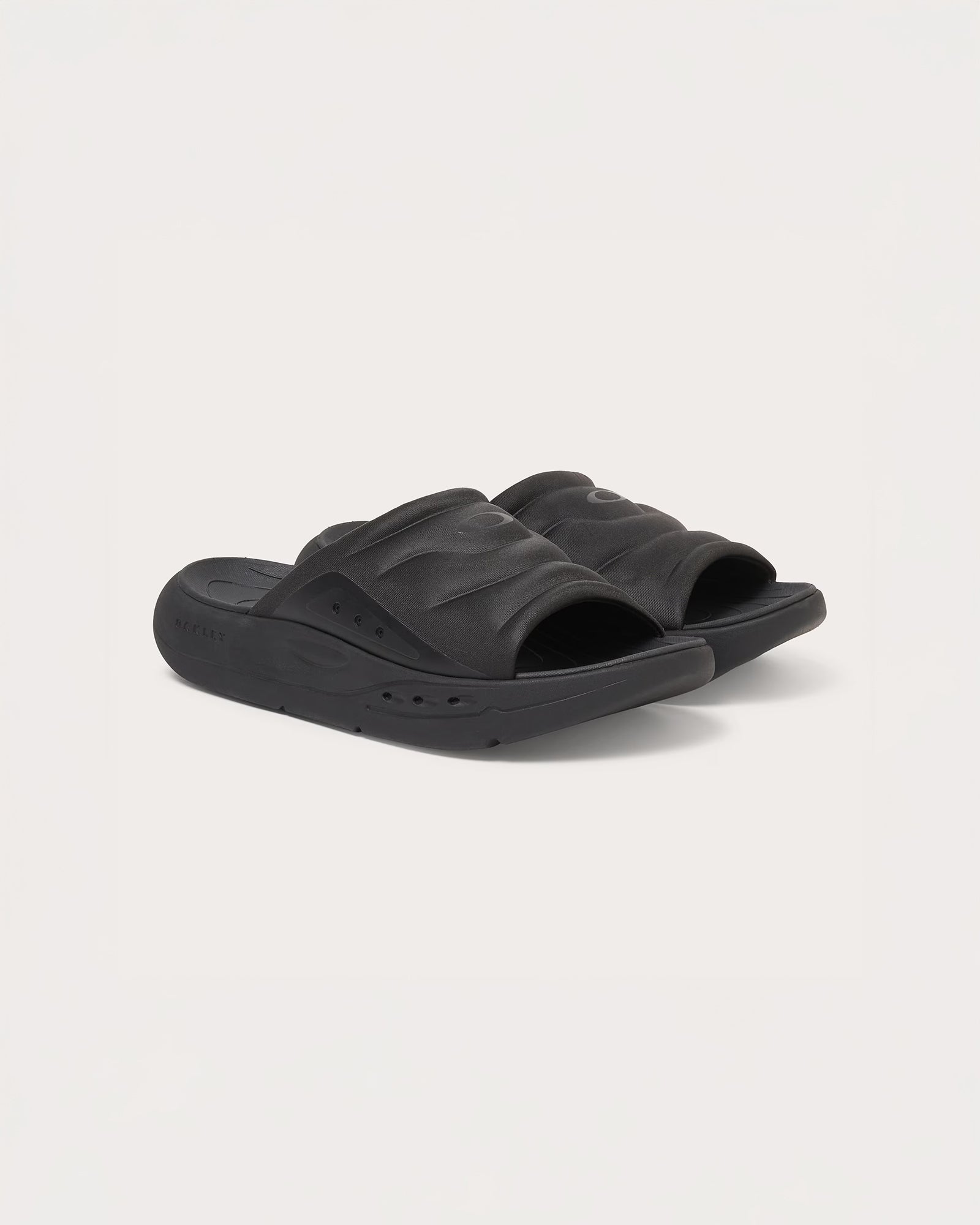 color:blackout