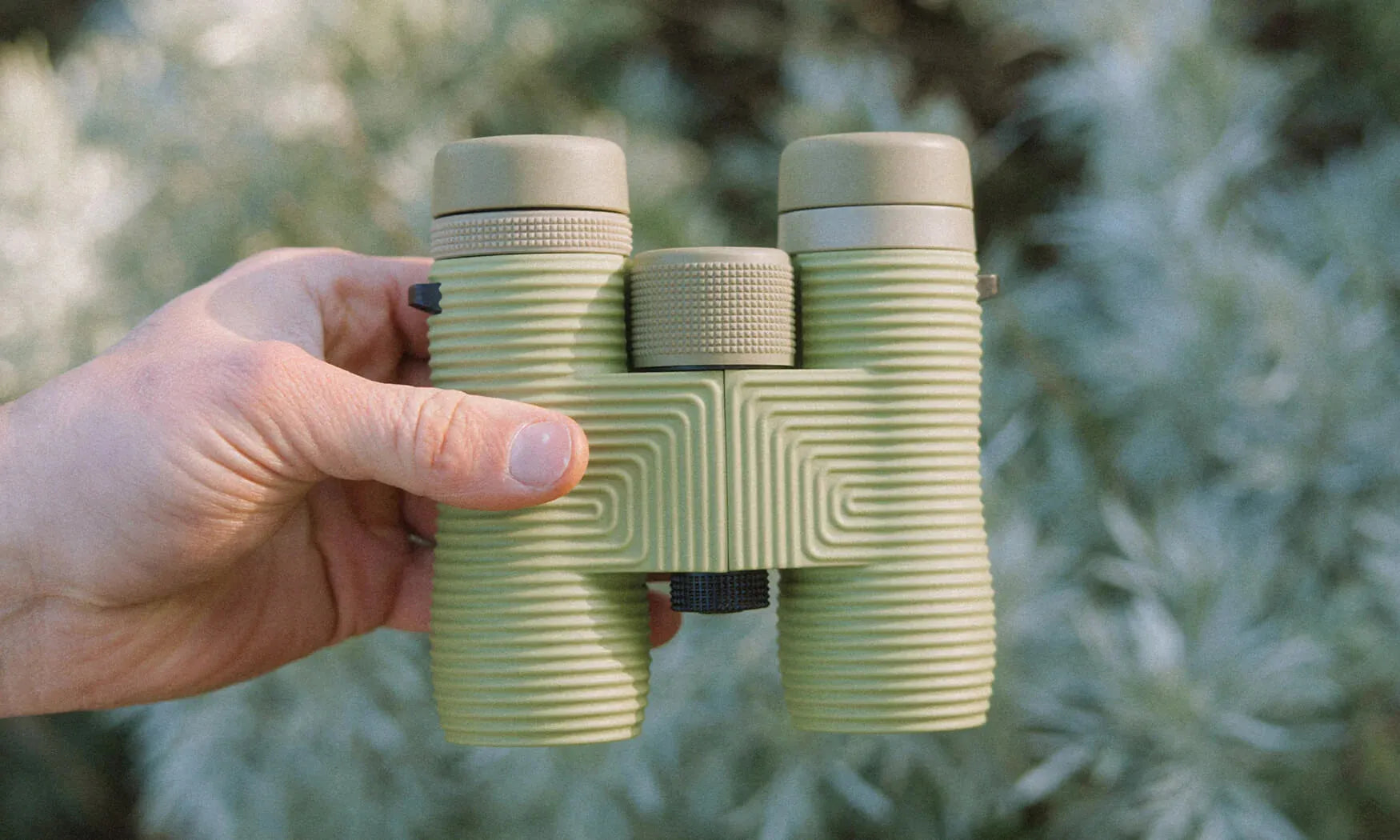 Field Issue 10x32 Binoculars