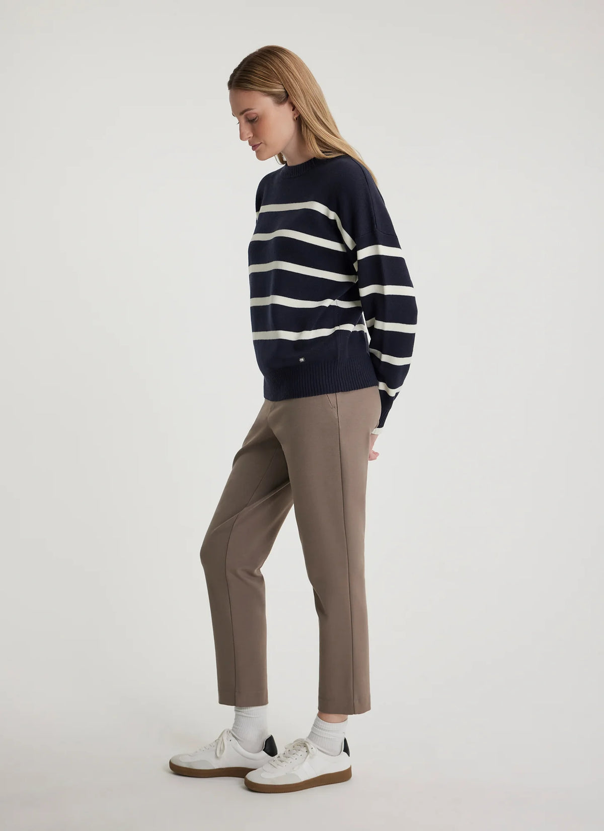 Women’s Berne Relax Top product image