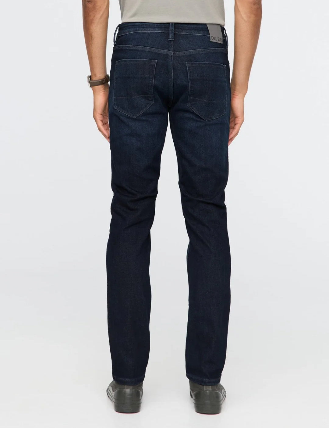 MFFT3300-Tech_Fleece_Denim_Slim-Dark_Indigo_6237_R-ECOM-829590.webp