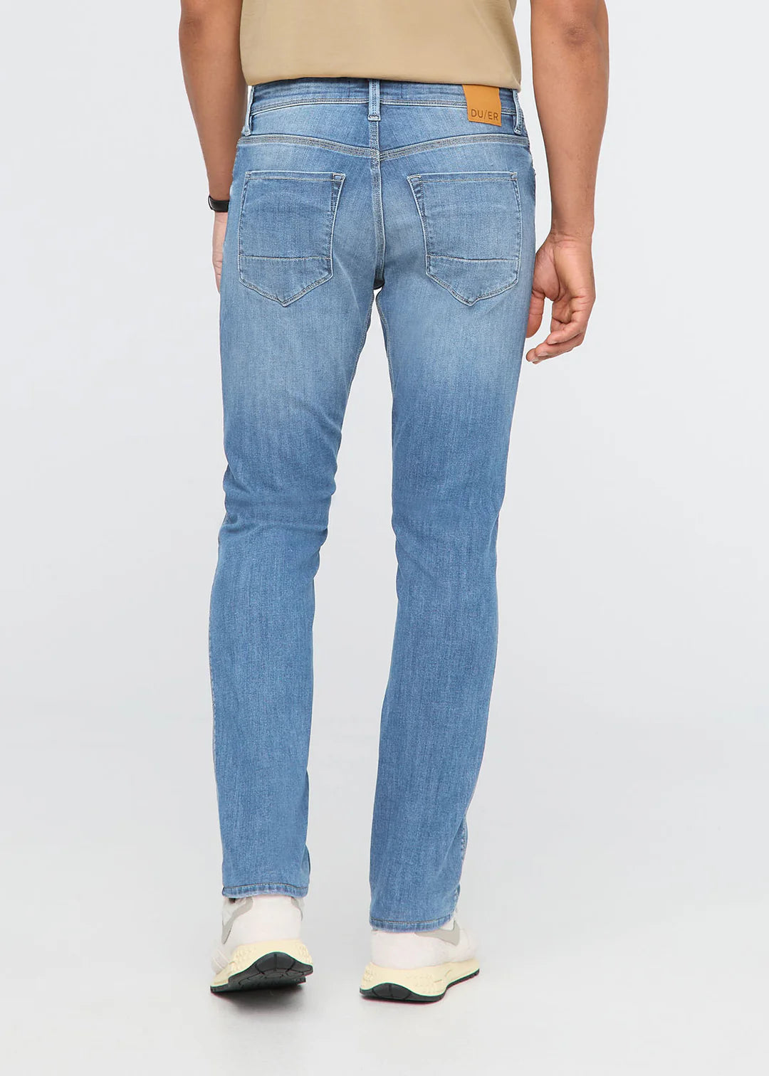 Men's Performance Denim Relaxed Taper Pant