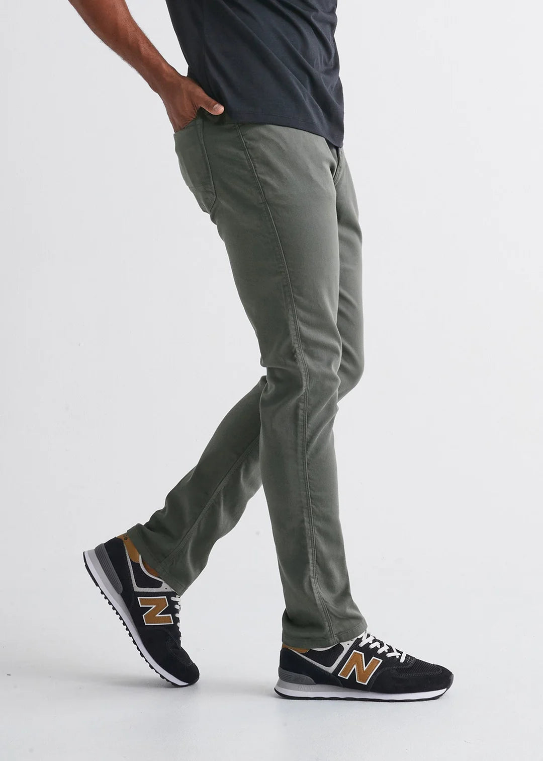 Men's No Sweat Athletic Taper Pant