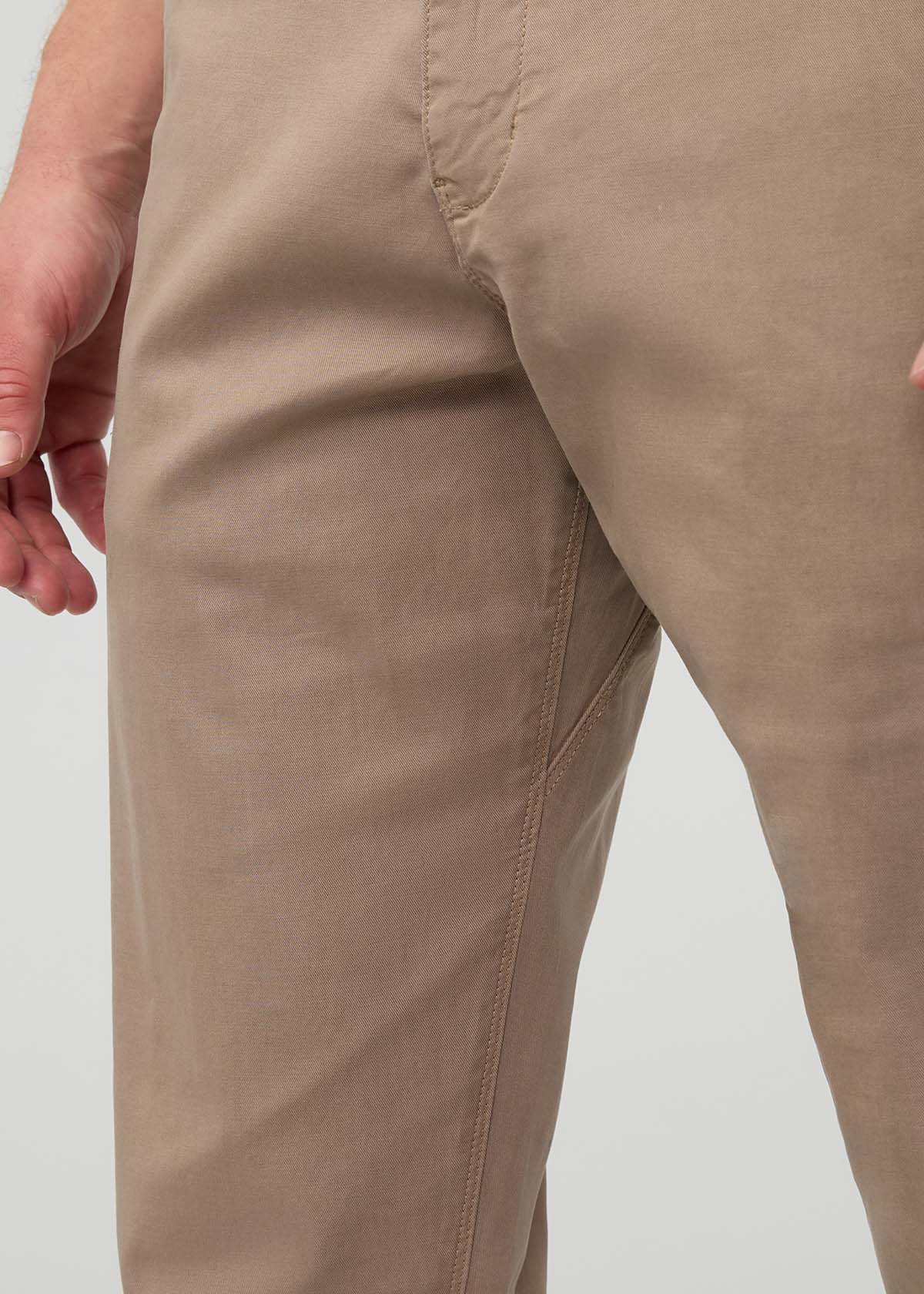 Men's Live Lite Athletic Taper Chino Pant