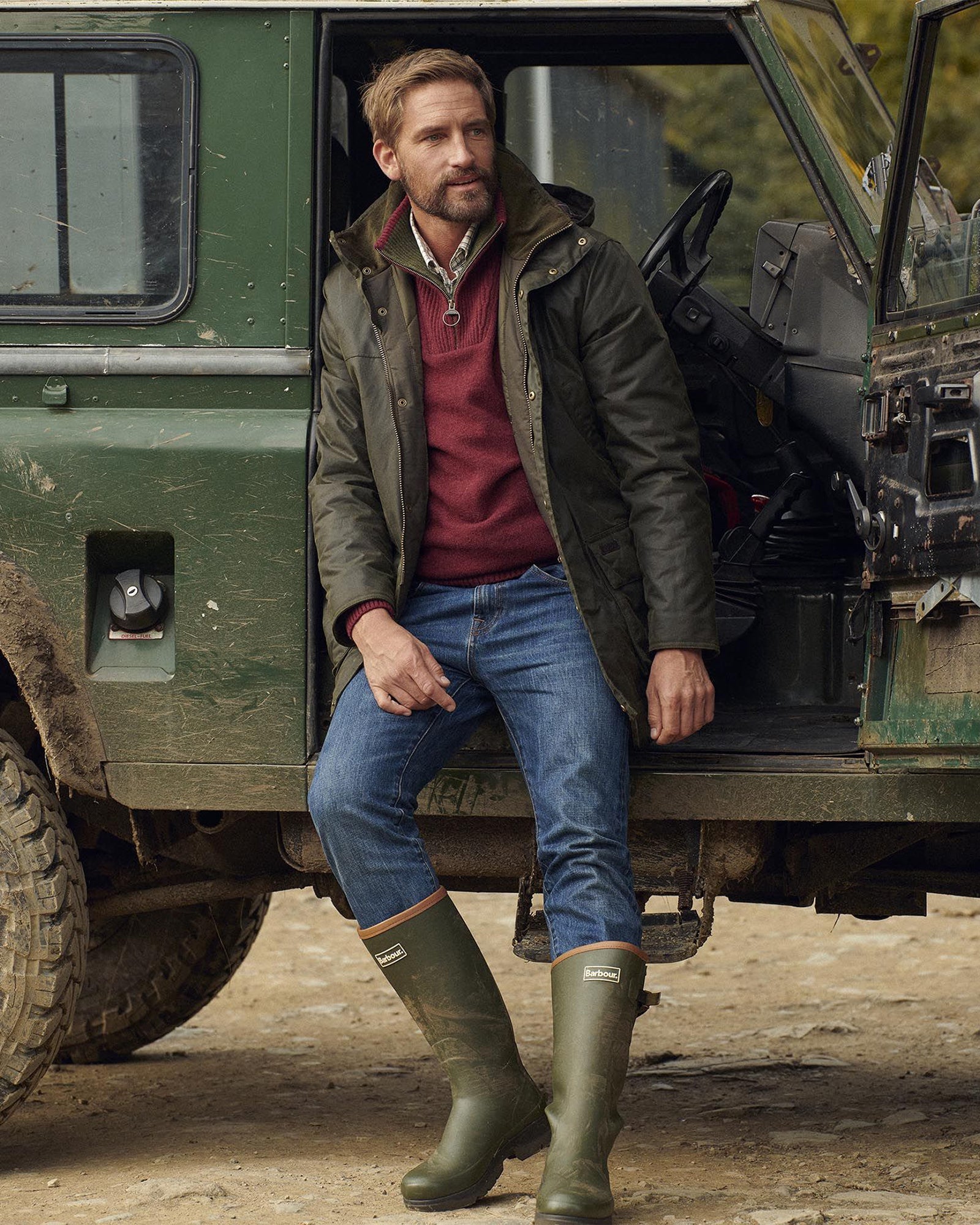 color:olive
