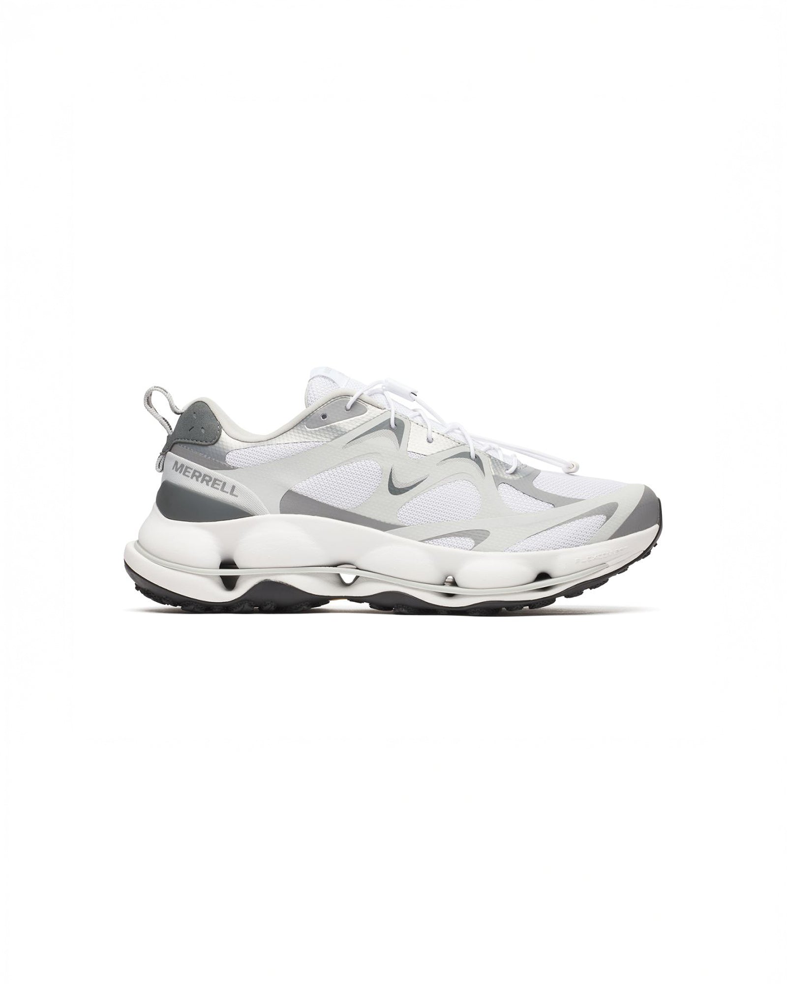 color:white / pigeon