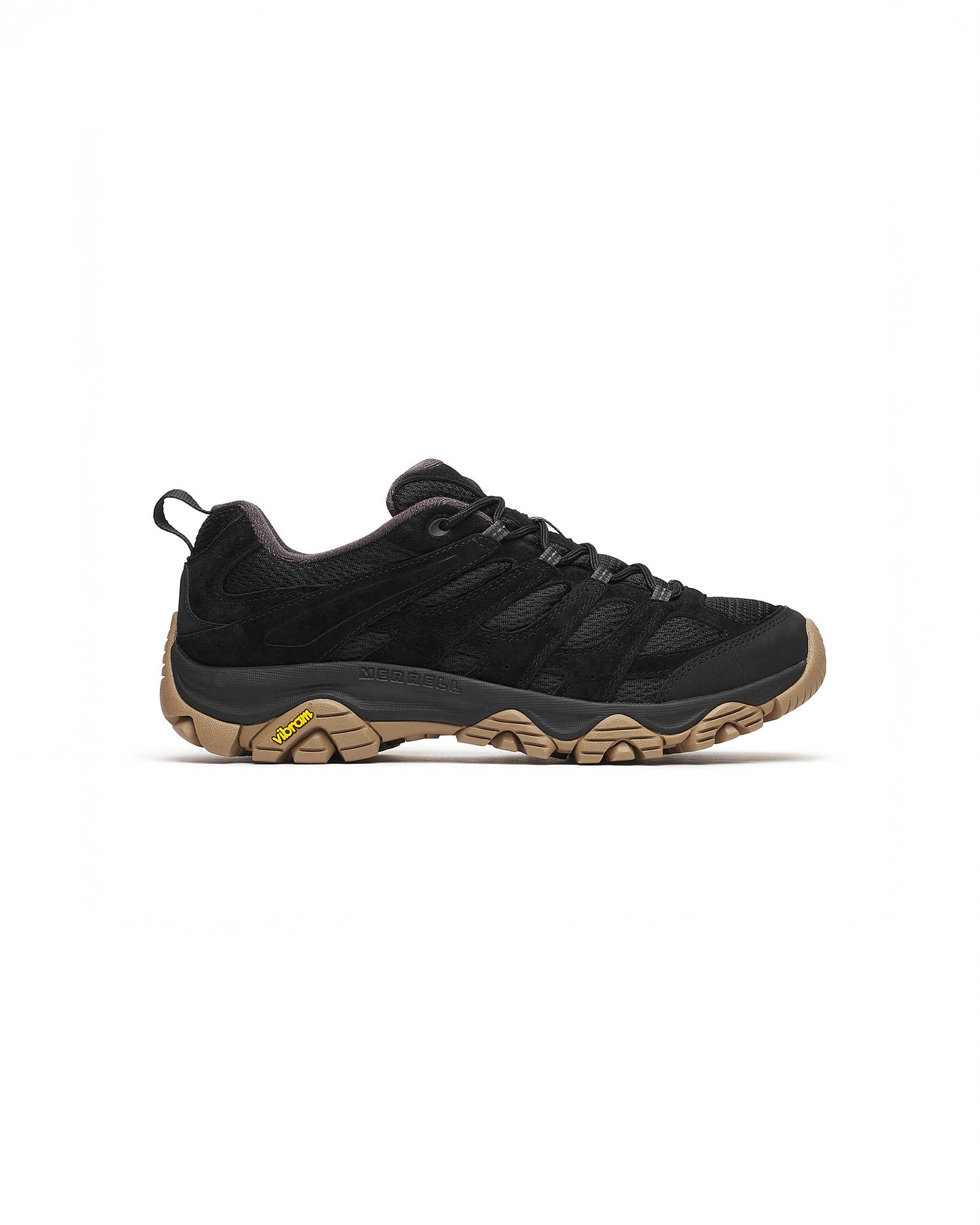 color:black