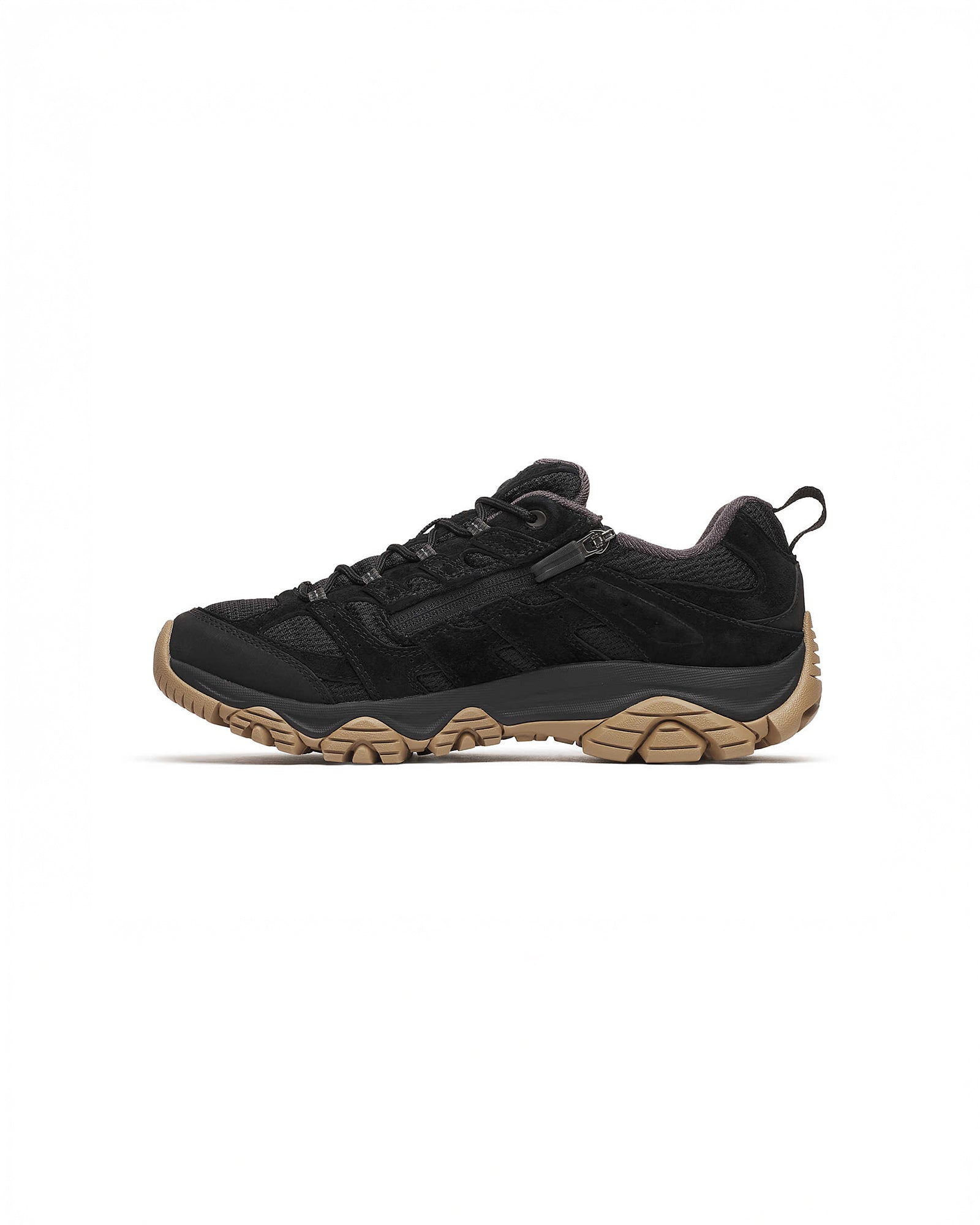 color:black