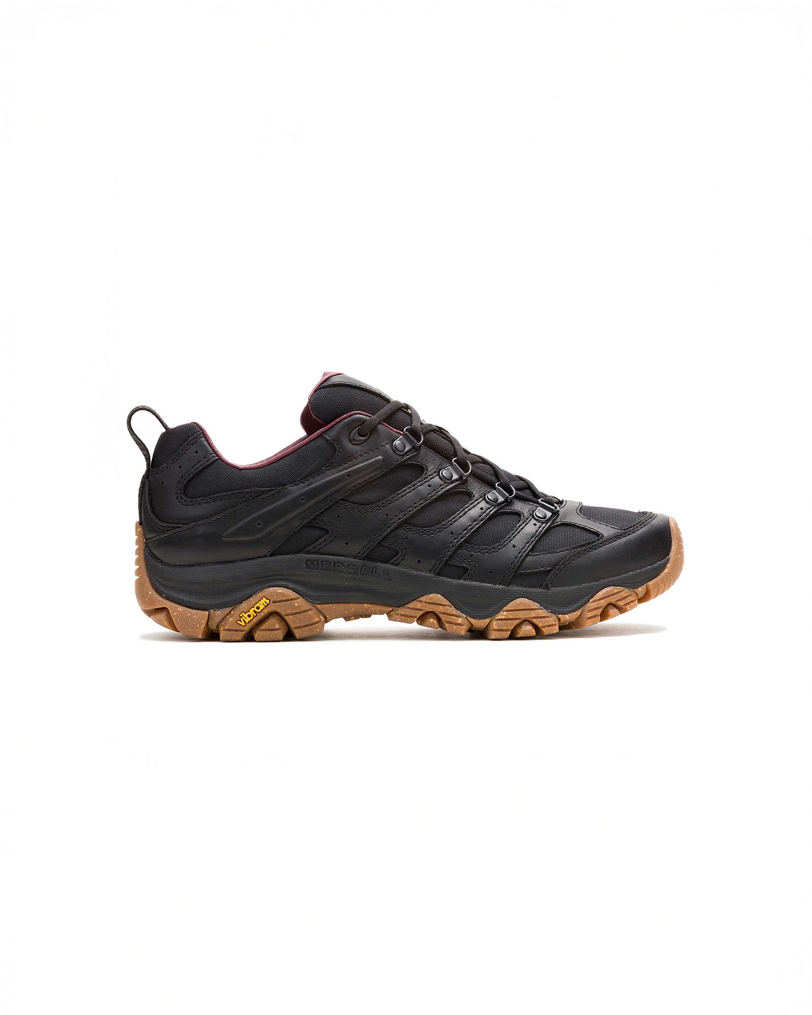 color:black / gum